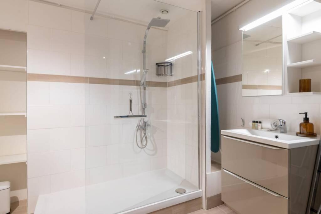 Romantic Flat In The Heart Of The City Avignone Esterno foto