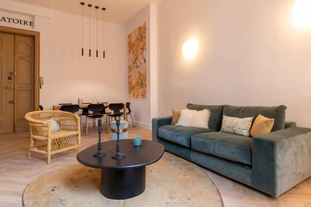 Romantic Flat In The Heart Of The City Avignone Esterno foto