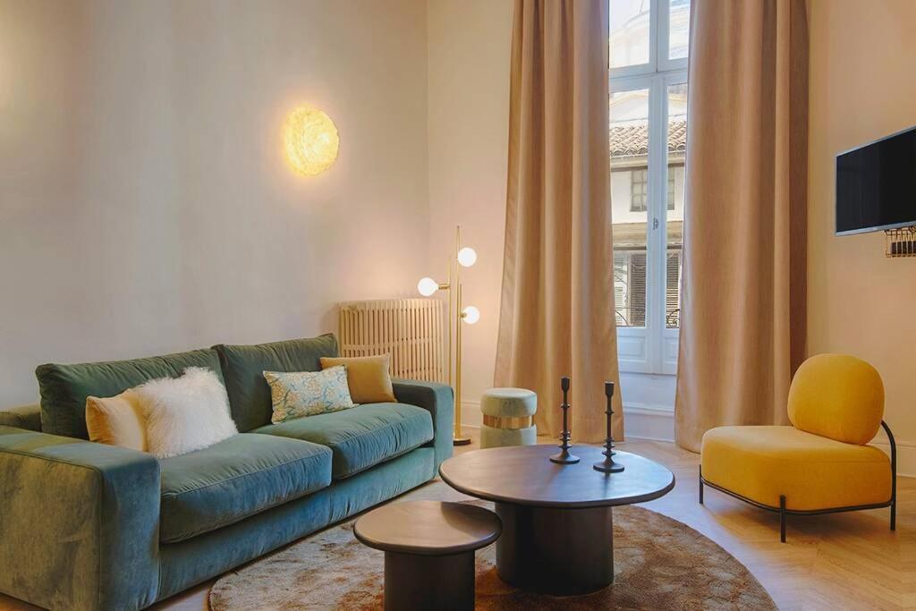 Romantic Flat In The Heart Of The City Avignone Esterno foto